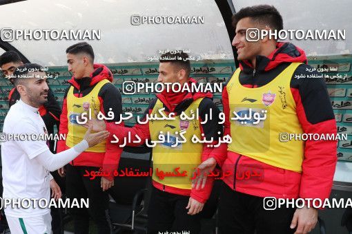 1409256, Tehran, Iran, لیگ برتر فوتبال ایران، Persian Gulf Cup، Week 11، First Leg، Persepolis 1 v 0 Zob Ahan Esfahan on 2018/12/04 at Azadi Stadium