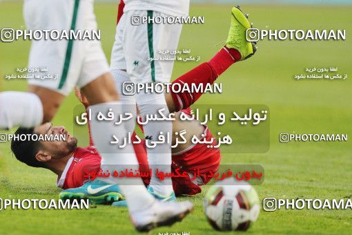 1409137, Tehran, Iran, لیگ برتر فوتبال ایران، Persian Gulf Cup، Week 11، First Leg، Persepolis 1 v 0 Zob Ahan Esfahan on 2018/12/04 at Azadi Stadium