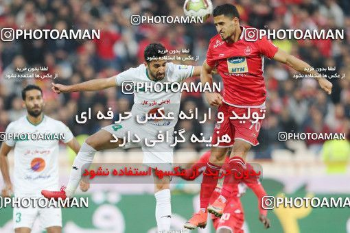 1409274, Tehran, Iran, لیگ برتر فوتبال ایران، Persian Gulf Cup، Week 11، First Leg، Persepolis 1 v 0 Zob Ahan Esfahan on 2018/12/04 at Azadi Stadium