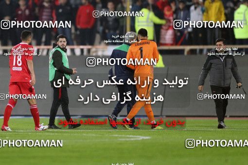 1409278, Tehran, Iran, لیگ برتر فوتبال ایران، Persian Gulf Cup، Week 11، First Leg، Persepolis 1 v 0 Zob Ahan Esfahan on 2018/12/04 at Azadi Stadium