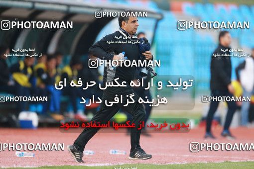 1333061, لیگ برتر فوتبال ایران، Persian Gulf Cup، Week 15، First Leg، 2018/12/06، Tehran,Shahr Qods، Shahr-e Qods Stadium، Paykan 0 - ۱ Nassaji Qaemshahr