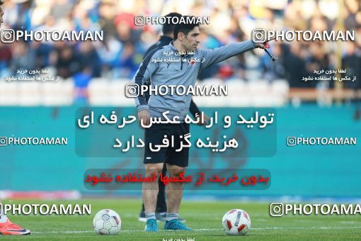 1395408, Tehran, , لیگ برتر فوتبال ایران، Persian Gulf Cup، Week 12، First Leg، Esteghlal 0 v 0 Padideh Mashhad on 2018/12/13 at Azadi Stadium