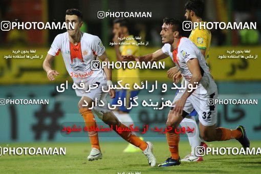1405665, Abadan, , جام حذفی فوتبال ایران, Quarter-final, Khorramshahr Cup, Sanat Naft Abadan 1 v 3 Saipa on 2018/12/07 at Takhti Stadium Abadan