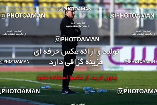 1348699, Ahvaz, , لیگ برتر فوتبال ایران، Persian Gulf Cup، Week 15، First Leg، Esteghlal Khouzestan 1 v 1 Sepahan on 2018/12/15 at Ahvaz Ghadir Stadium