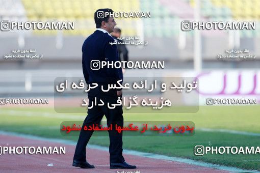 1348728, Ahvaz, , لیگ برتر فوتبال ایران، Persian Gulf Cup، Week 15، First Leg، Esteghlal Khouzestan 1 v 1 Sepahan on 2018/12/15 at Ahvaz Ghadir Stadium
