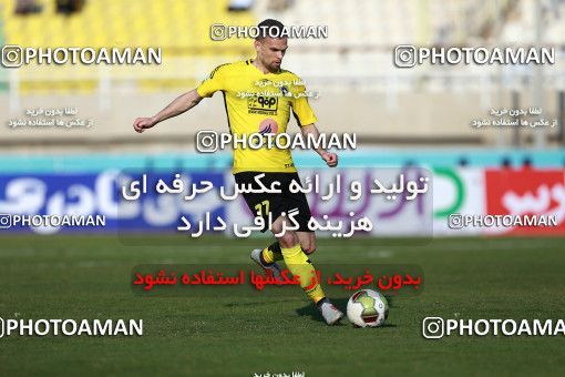 1348650, Ahvaz, , لیگ برتر فوتبال ایران، Persian Gulf Cup، Week 15، First Leg، Esteghlal Khouzestan 1 v 1 Sepahan on 2018/12/15 at Ahvaz Ghadir Stadium