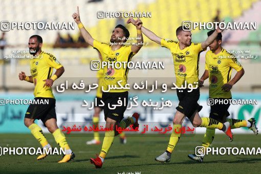 1348730, Ahvaz, , لیگ برتر فوتبال ایران، Persian Gulf Cup، Week 15، First Leg، Esteghlal Khouzestan 1 v 1 Sepahan on 2018/12/15 at Ahvaz Ghadir Stadium