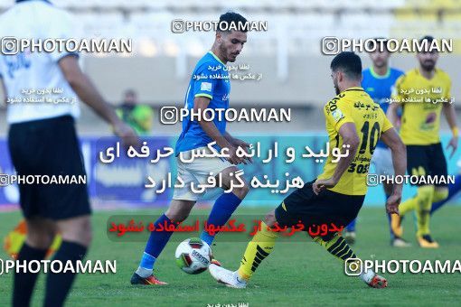 1348680, Ahvaz, , لیگ برتر فوتبال ایران، Persian Gulf Cup، Week 15، First Leg، Esteghlal Khouzestan 1 v 1 Sepahan on 2018/12/15 at Ahvaz Ghadir Stadium