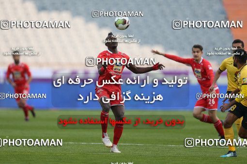 1694502, Tehran, , لیگ برتر فوتبال ایران، Persian Gulf Cup، Week 15، First Leg، Persepolis 3 v 1 Pars Jonoubi Jam on 2018/12/14 at Azadi Stadium