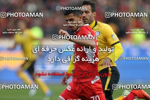 1694543, Tehran, , لیگ برتر فوتبال ایران، Persian Gulf Cup، Week 15، First Leg، Persepolis 3 v 1 Pars Jonoubi Jam on 2018/12/14 at Azadi Stadium