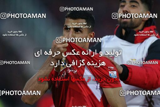 1694481, Tehran, , لیگ برتر فوتبال ایران، Persian Gulf Cup، Week 15، First Leg، Persepolis 3 v 1 Pars Jonoubi Jam on 2018/12/14 at Azadi Stadium