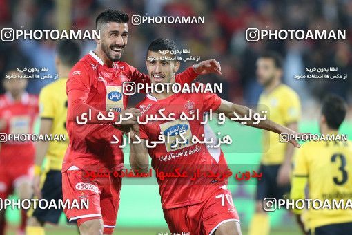 1694518, Tehran, , لیگ برتر فوتبال ایران، Persian Gulf Cup، Week 15، First Leg، Persepolis 3 v 1 Pars Jonoubi Jam on 2018/12/14 at Azadi Stadium