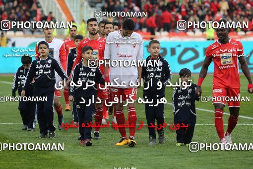 1694523, Tehran, , لیگ برتر فوتبال ایران، Persian Gulf Cup، Week 15، First Leg، Persepolis 3 v 1 Pars Jonoubi Jam on 2018/12/14 at Azadi Stadium
