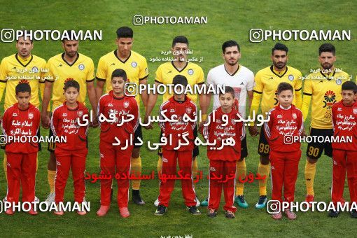 1349210, Tehran, , لیگ برتر فوتبال ایران، Persian Gulf Cup، Week 15، First Leg، Persepolis 3 v 1 Pars Jonoubi Jam on 2018/12/14 at Azadi Stadium