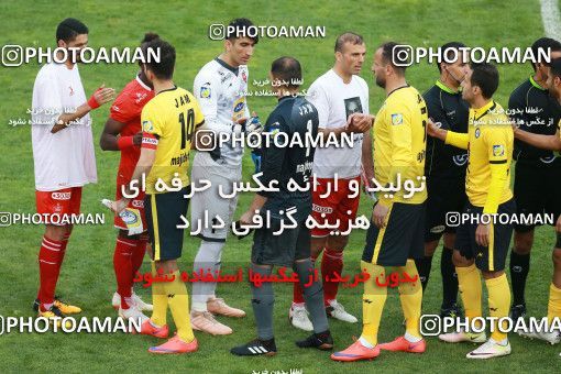 1349094, Tehran, , لیگ برتر فوتبال ایران، Persian Gulf Cup، Week 15، First Leg، Persepolis 3 v 1 Pars Jonoubi Jam on 2018/12/14 at Azadi Stadium