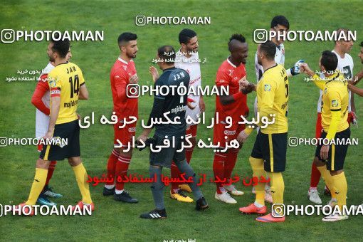 1349086, Tehran, , لیگ برتر فوتبال ایران، Persian Gulf Cup، Week 15، First Leg، Persepolis 3 v 1 Pars Jonoubi Jam on 2018/12/14 at Azadi Stadium