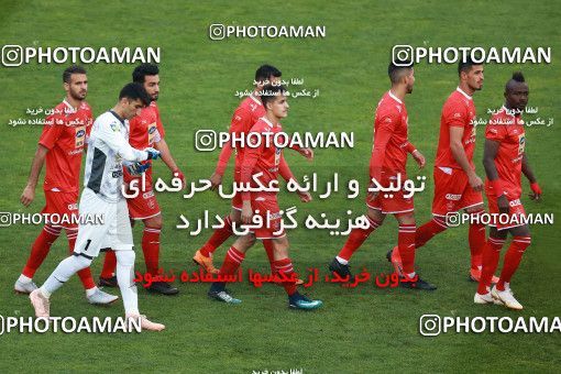 1349186, Tehran, , لیگ برتر فوتبال ایران، Persian Gulf Cup، Week 15، First Leg، Persepolis 3 v 1 Pars Jonoubi Jam on 2018/12/14 at Azadi Stadium