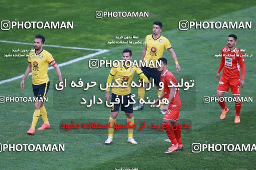 1349113, Tehran, , لیگ برتر فوتبال ایران، Persian Gulf Cup، Week 15، First Leg، Persepolis 3 v 1 Pars Jonoubi Jam on 2018/12/14 at Azadi Stadium
