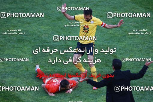 1349093, Tehran, , لیگ برتر فوتبال ایران، Persian Gulf Cup، Week 15، First Leg، Persepolis 3 v 1 Pars Jonoubi Jam on 2018/12/14 at Azadi Stadium