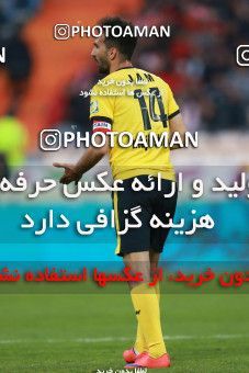 1349176, Tehran, , لیگ برتر فوتبال ایران، Persian Gulf Cup، Week 15، First Leg، Persepolis 3 v 1 Pars Jonoubi Jam on 2018/12/14 at Azadi Stadium