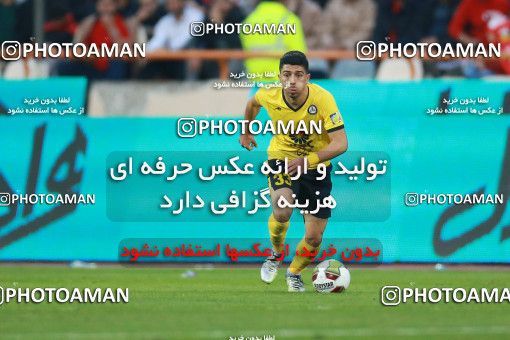 1349084, Tehran, , لیگ برتر فوتبال ایران، Persian Gulf Cup، Week 15، First Leg، Persepolis 3 v 1 Pars Jonoubi Jam on 2018/12/14 at Azadi Stadium