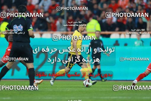 1349157, Tehran, , لیگ برتر فوتبال ایران، Persian Gulf Cup، Week 15، First Leg، Persepolis 3 v 1 Pars Jonoubi Jam on 2018/12/14 at Azadi Stadium