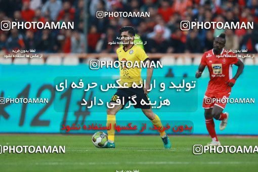 1349098, Tehran, , لیگ برتر فوتبال ایران، Persian Gulf Cup، Week 15، First Leg، Persepolis 3 v 1 Pars Jonoubi Jam on 2018/12/14 at Azadi Stadium