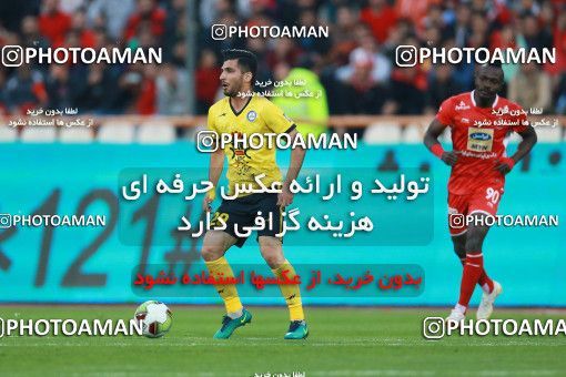 1349150, Tehran, , لیگ برتر فوتبال ایران، Persian Gulf Cup، Week 15، First Leg، Persepolis 3 v 1 Pars Jonoubi Jam on 2018/12/14 at Azadi Stadium