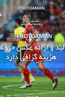 1349301, Tehran, , لیگ برتر فوتبال ایران، Persian Gulf Cup، Week 15، First Leg، Persepolis 3 v 1 Pars Jonoubi Jam on 2018/12/14 at Azadi Stadium
