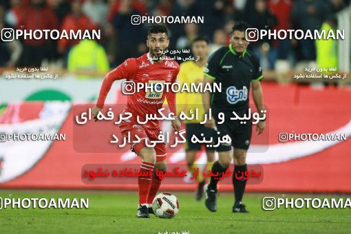 1349386, Tehran, , لیگ برتر فوتبال ایران، Persian Gulf Cup، Week 15، First Leg، Persepolis 3 v 1 Pars Jonoubi Jam on 2018/12/14 at Azadi Stadium
