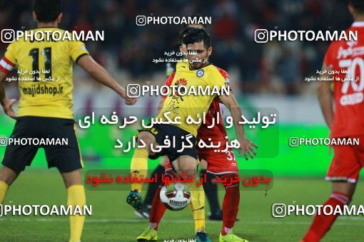 1349285, Tehran, , لیگ برتر فوتبال ایران، Persian Gulf Cup، Week 15، First Leg، Persepolis 3 v 1 Pars Jonoubi Jam on 2018/12/14 at Azadi Stadium