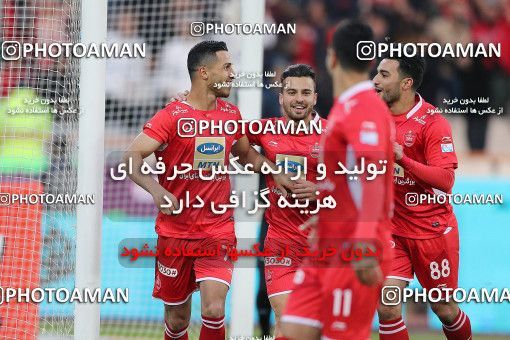 1694642, Tehran, , لیگ برتر فوتبال ایران، Persian Gulf Cup، Week 16، Second Leg، Persepolis 2 v 0 Padideh Mashhad on 2019/02/06 at Azadi Stadium