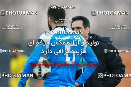 1372995, Tehran,Shahr Qods, , لیگ برتر فوتبال ایران، Persian Gulf Cup، Week 17، Second Leg، Paykan 0 v 1 Sepahan on 2019/02/15 at Shahr-e Qods Stadium
