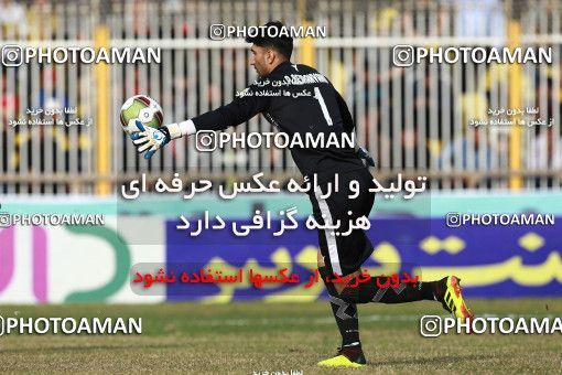 1378558, Masjed Soleyman, , لیگ برتر فوتبال ایران، Persian Gulf Cup، Week 19، Second Leg، Naft M Soleyman 0 v 0 Persepolis on 2019/02/23 at Behnam Mohammadi Stadium
