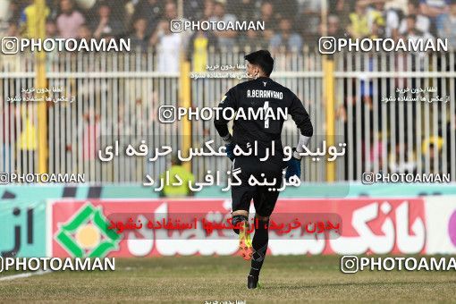 1378496, Masjed Soleyman, , لیگ برتر فوتبال ایران، Persian Gulf Cup، Week 19، Second Leg، Naft M Soleyman 0 v 0 Persepolis on 2019/02/23 at Behnam Mohammadi Stadium
