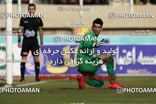 1379149, Ahvaz, , لیگ برتر فوتبال ایران، Persian Gulf Cup، Week 17، Second Leg، Foulad Khouzestan 2 v 1 Persepolis on 2019/02/10 at Ahvaz Ghadir Stadium