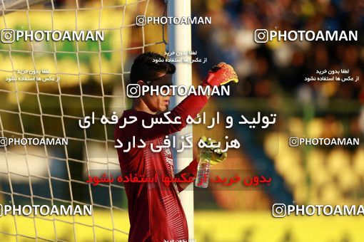 1382101, Abadan, , لیگ برتر فوتبال ایران، Persian Gulf Cup، Week 16، Second Leg، Sanat Naft Abadan 0 v 0 Sepahan on 2019/02/02 at Takhti Stadium Abadan