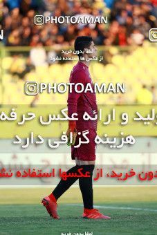1382143, Abadan, , لیگ برتر فوتبال ایران، Persian Gulf Cup، Week 16، Second Leg، Sanat Naft Abadan 0 v 0 Sepahan on 2019/02/02 at Takhti Stadium Abadan