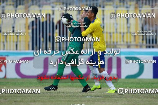 1382227, Masjed Soleyman, , لیگ برتر فوتبال ایران، Persian Gulf Cup، Week 17، Second Leg، Naft M Soleyman 1 v 1 Pars Jonoubi Jam on 2019/02/12 at Behnam Mohammadi Stadium
