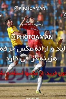 1382745, Ahvaz, , لیگ برتر فوتبال ایران، Persian Gulf Cup، Week 20، Second Leg، Naft M Soleyman 2 v 2 Nassaji Qaemshahr on 2019/03/01 at Behnam Mohammadi Stadium