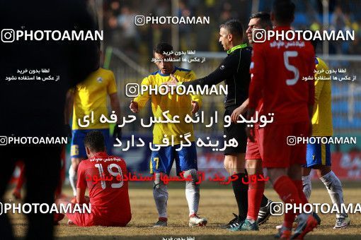 1382696, Ahvaz, , لیگ برتر فوتبال ایران، Persian Gulf Cup، Week 20، Second Leg، Naft M Soleyman 2 v 2 Nassaji Qaemshahr on 2019/03/01 at Behnam Mohammadi Stadium