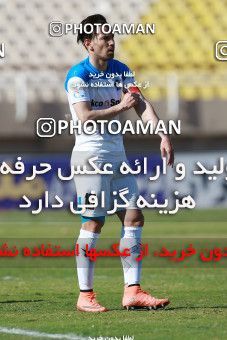 1386381, لیگ برتر فوتبال ایران، Persian Gulf Cup، Week 21، Second Leg، 2019/03/07، Ahvaz، Ahvaz Ghadir Stadium، Esteghlal Khouzestan 0 - ۱ Paykan