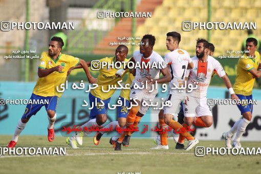 1390250, Abadan, , لیگ برتر فوتبال ایران، Persian Gulf Cup، Week 15، First Leg، Sanat Naft Abadan 2 v 1 Saipa on 2018/12/14 at Takhti Stadium Abadan