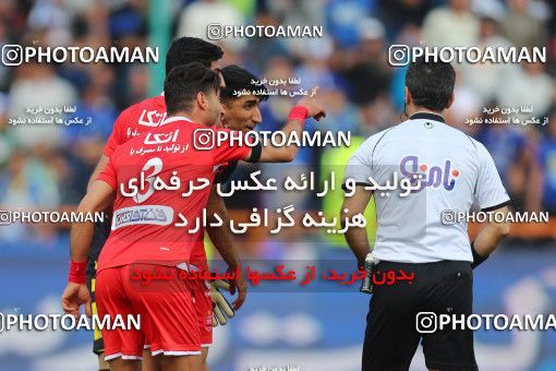 1395366, Tehran, , لیگ برتر فوتبال ایران، Persian Gulf Cup، Week 23، Second Leg، Persepolis 1 v 0 Esteghlal on 2019/03/30 at Azadi Stadium