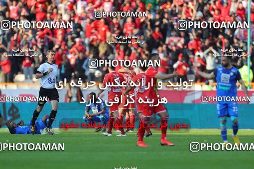 1395354, Tehran, , لیگ برتر فوتبال ایران، Persian Gulf Cup، Week 23، Second Leg، Persepolis 1 v 0 Esteghlal on 2019/03/30 at Azadi Stadium