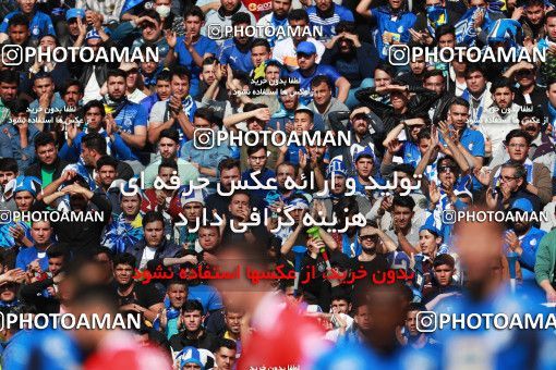 1394560, Tehran, , لیگ برتر فوتبال ایران، Persian Gulf Cup، Week 23، Second Leg، Persepolis 1 v 0 Esteghlal on 2019/03/30 at Azadi Stadium