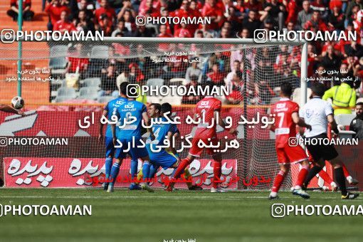 1394657, Tehran, , لیگ برتر فوتبال ایران، Persian Gulf Cup، Week 23، Second Leg، Persepolis 1 v 0 Esteghlal on 2019/03/30 at Azadi Stadium