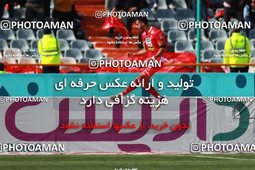 1394658, Tehran, , لیگ برتر فوتبال ایران، Persian Gulf Cup، Week 23، Second Leg، Persepolis 1 v 0 Esteghlal on 2019/03/30 at Azadi Stadium
