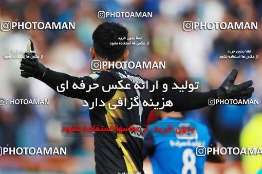 1394742, Tehran, , لیگ برتر فوتبال ایران، Persian Gulf Cup، Week 23، Second Leg، Persepolis 1 v 0 Esteghlal on 2019/03/30 at Azadi Stadium