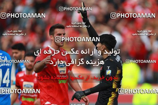 1394531, Tehran, , لیگ برتر فوتبال ایران، Persian Gulf Cup، Week 23، Second Leg، Persepolis 1 v 0 Esteghlal on 2019/03/30 at Azadi Stadium